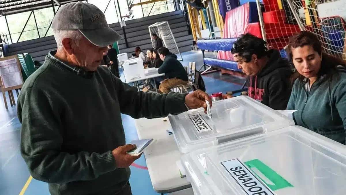 votacao-chile-eleicao-presidencial-e1765676430119
