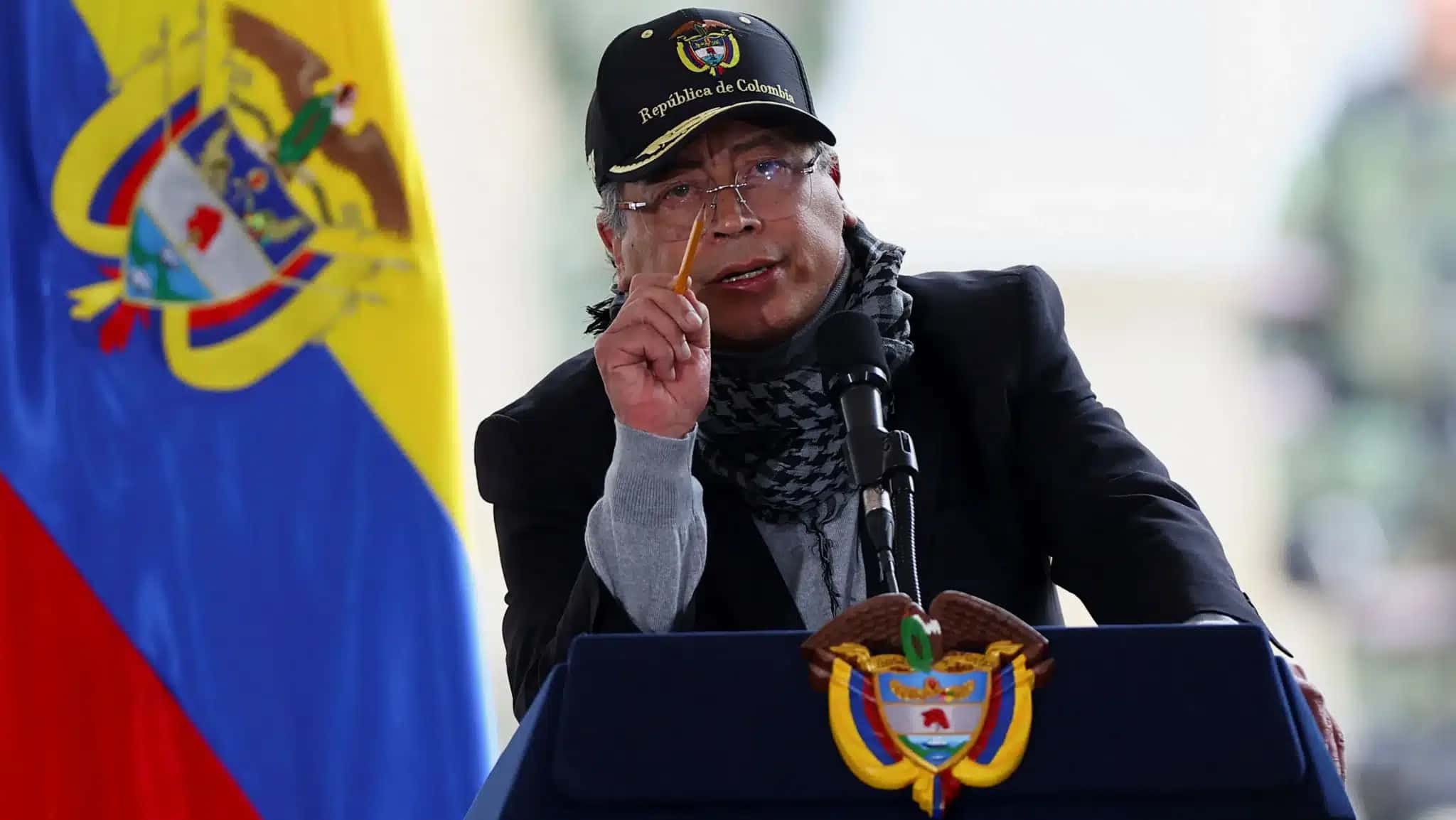 2025-06-19T171039Z_1_LYNXMPEL5I0NE_RTROPTP_4_COLOMBIA-POLITICS-ANIMAL-ABUSE-e1759357360141