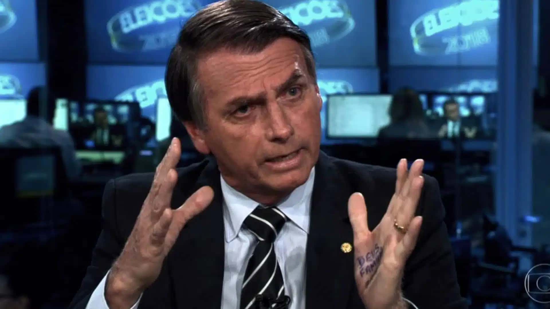 Greve-Apoiadores-de-Bolsonaro-planejam-paralisacao-de-caminhoneiros-