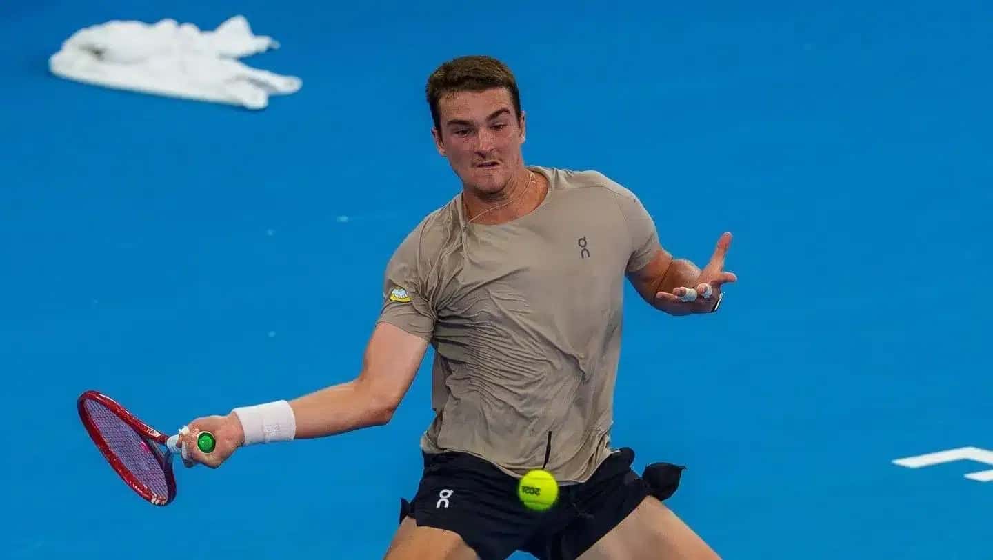 Joao-Fonseca-treino-Atp-250-de-Brisbane-2026-e1767458281839-1