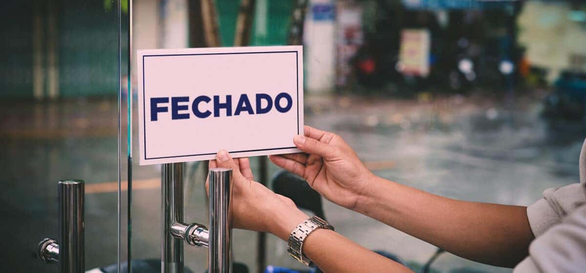 BANNER_Dia-de-Finados-tera-comercio-fechado-em-Cuiaba-02-e1771232413672