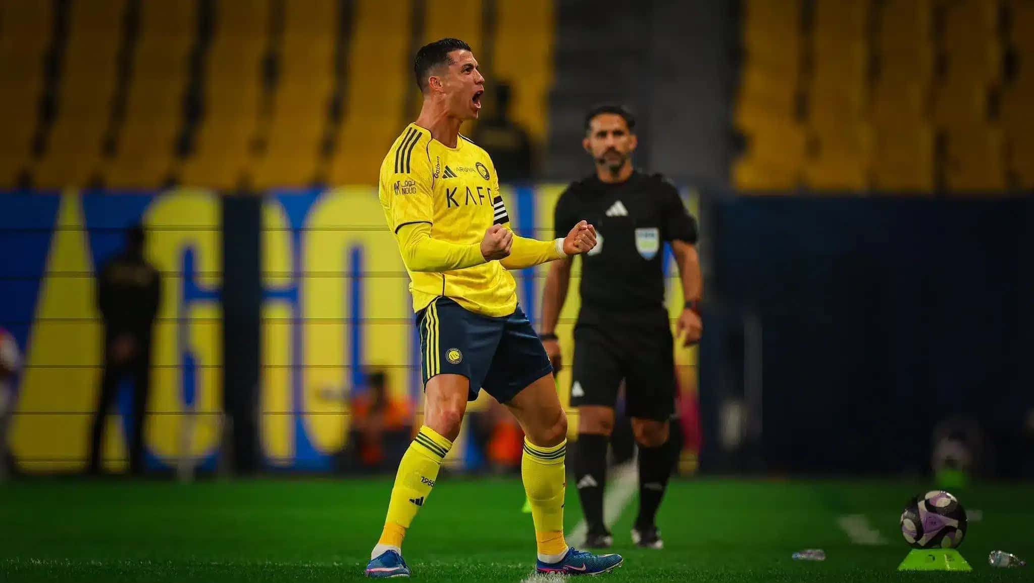 Cristiano-Ronaldo-marca-pelo-Al-Nassr-e1771703757437