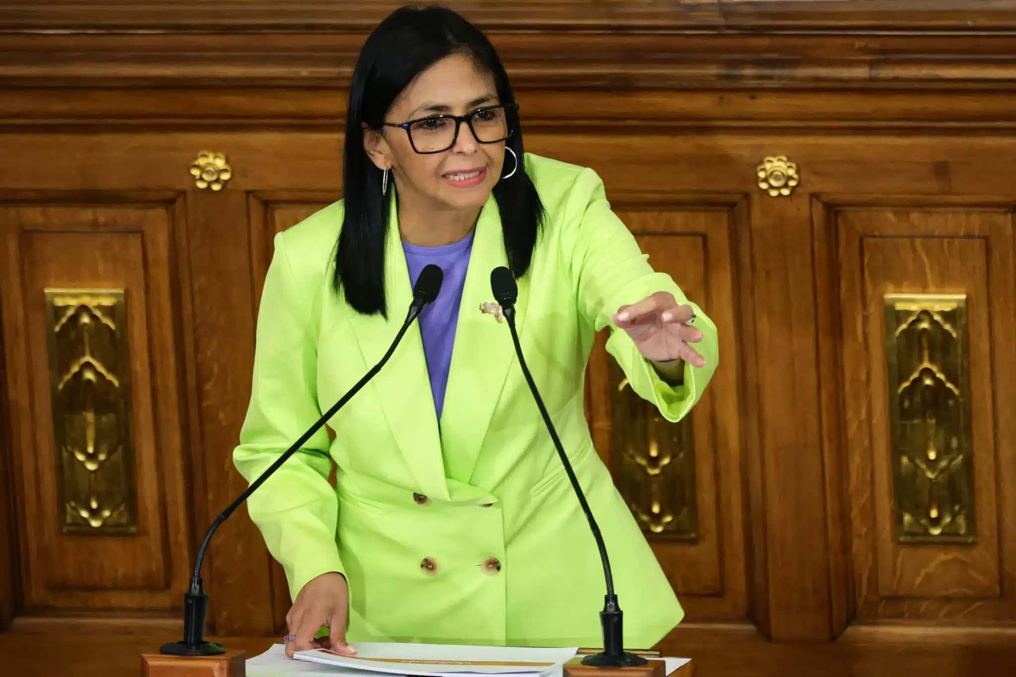 Delcy-Rodriguez-discursa-na-Assembleia-Nacional-da-Venezuela