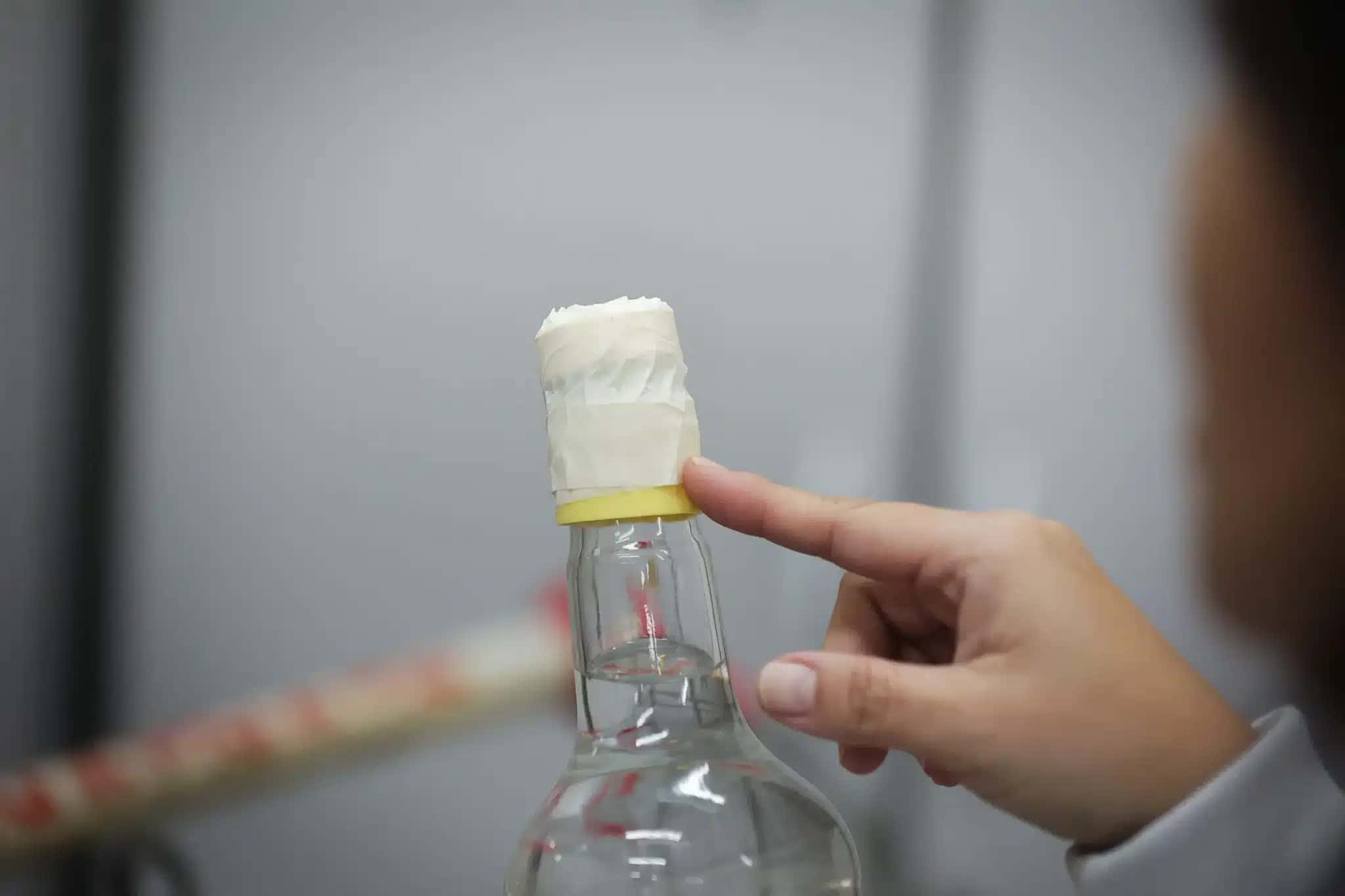 Pericia-em-bebidas-com-suspeita-de-metanol-18