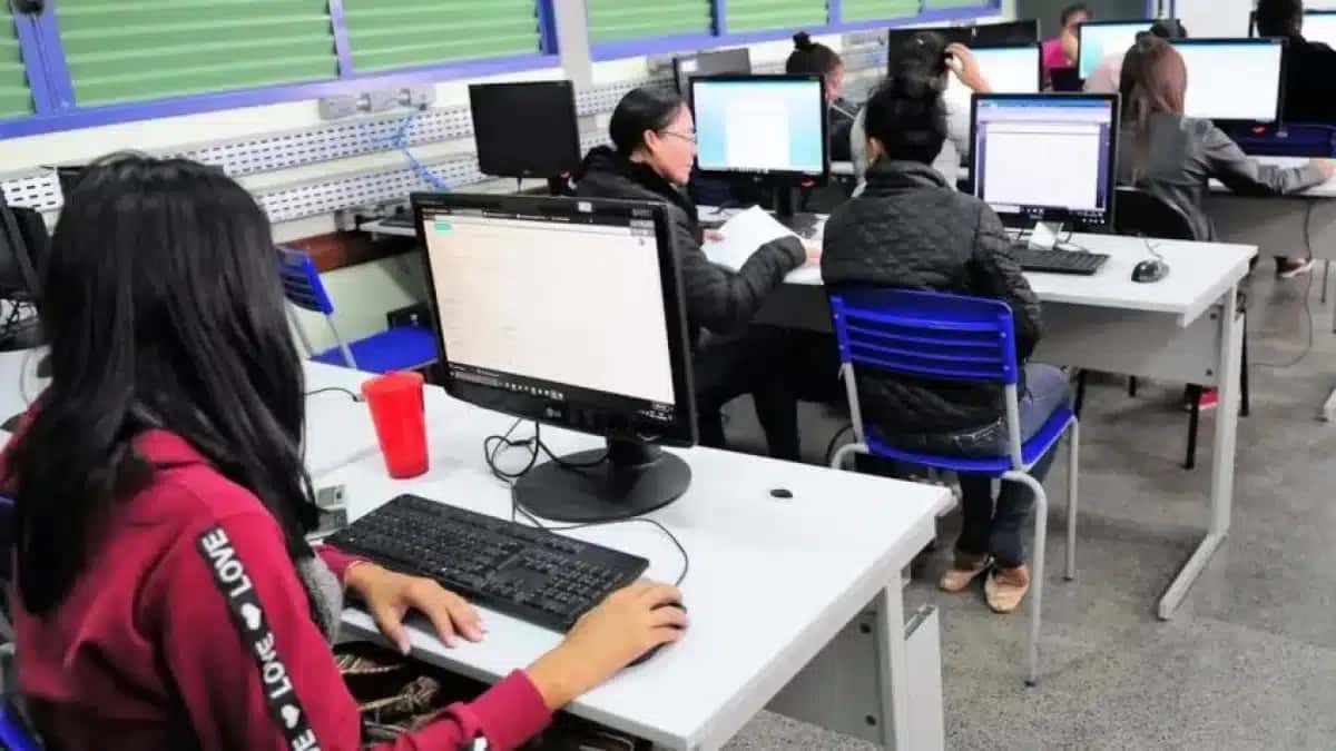escola-acesso-internet-faculdades-empresas-848×477-1