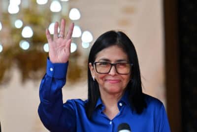 Consulta Popular na Venezuela: Delcy Rodríguez Lança Esperança com Votação Histórica