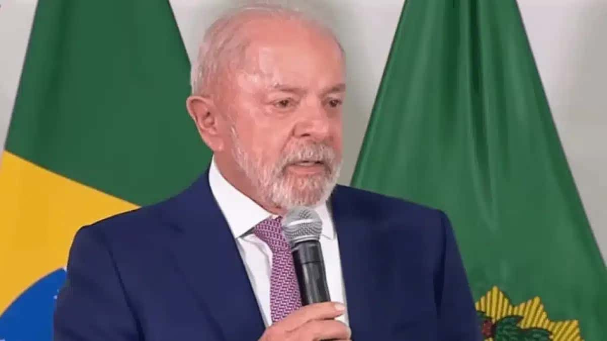 Lula-na-cerimonia-de-sancao-do-pl-848×477-1