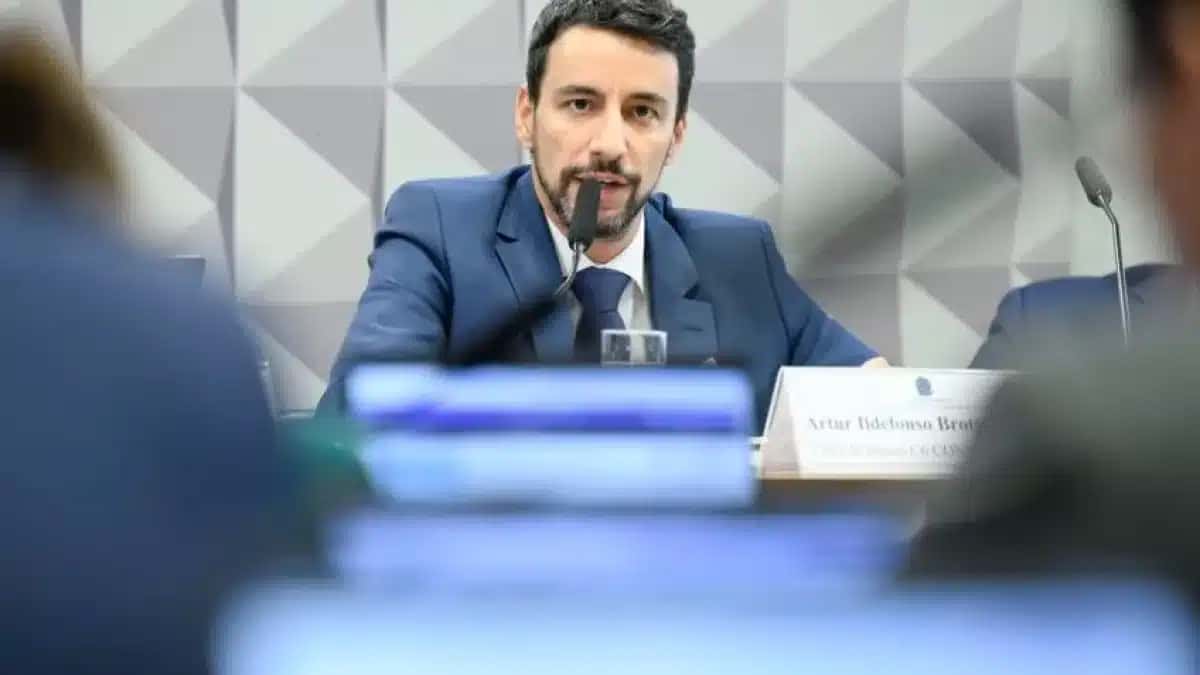 artur-ildefonso-brotto-azevedo-c6-consignado-banco-cpmi-inss-19.mar_.2026-848×477-1