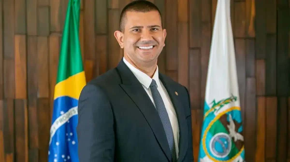media_24022023_115739DouglasRuas_FotoOficial_2023_RafaelWallace-9110