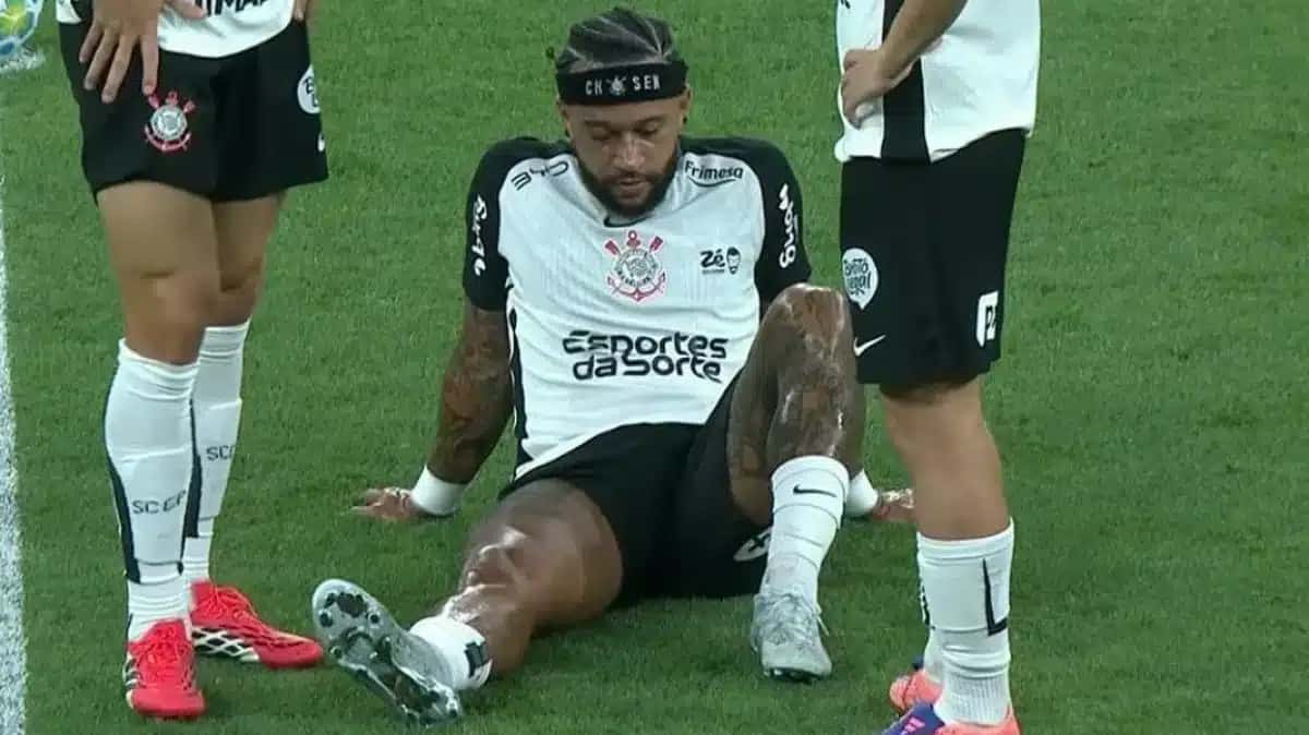 memphis-depay-lesionado-corinthians-flamengo-e1774224812723-1