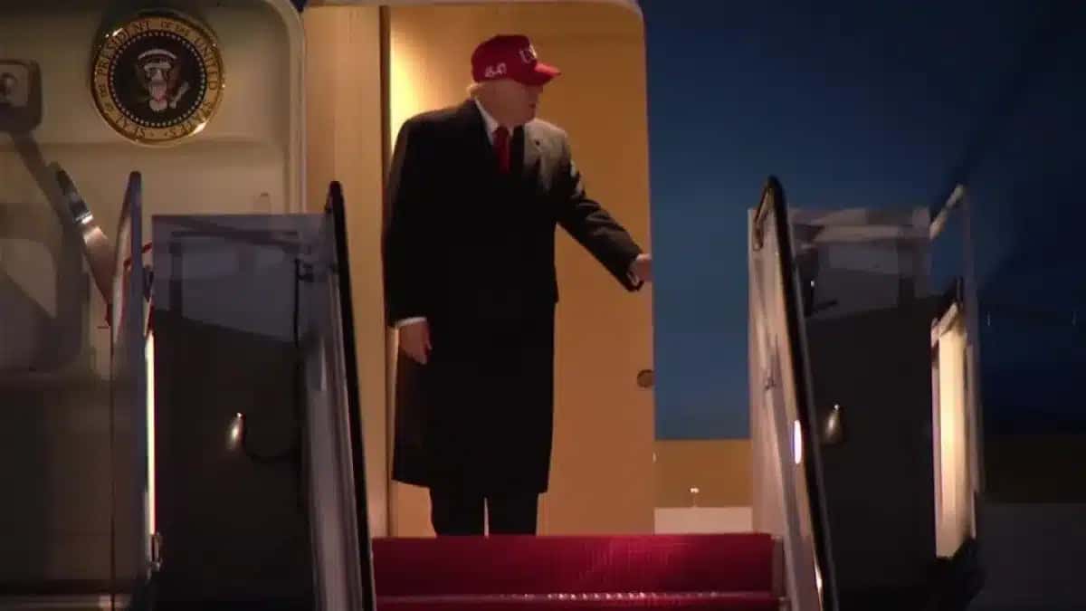 2026-04-13T025541Z_1_LOP195013042026RP1_RTRMADP_BASEIMAGE-960X540_IRAN-CRISIS-TRUMP