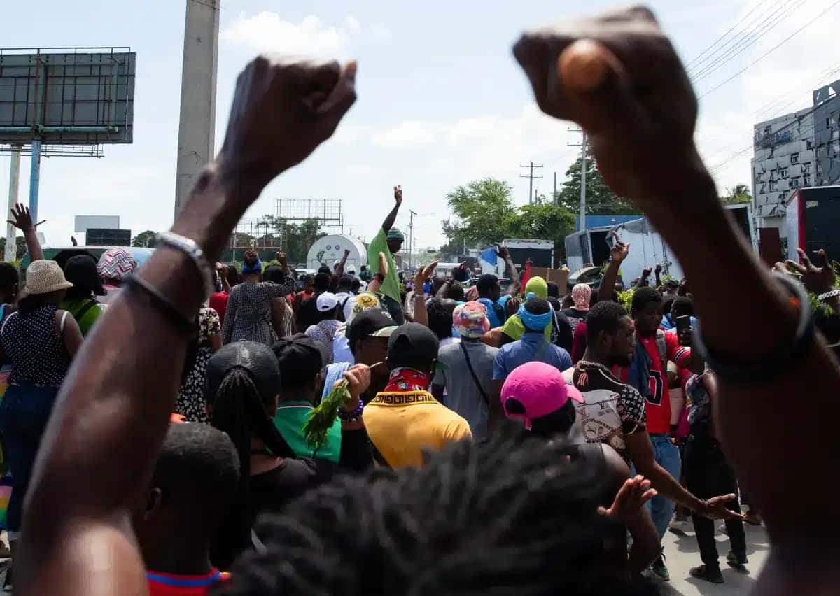 AFP__20260420__A8FE2NT__v1__MidRes__HaitiEconomyFuelPrices.jpg