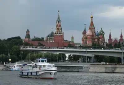 Rússia critica pressa dos EUA em acordo de paz e aponta complexidade nas negociações com Ucrânia