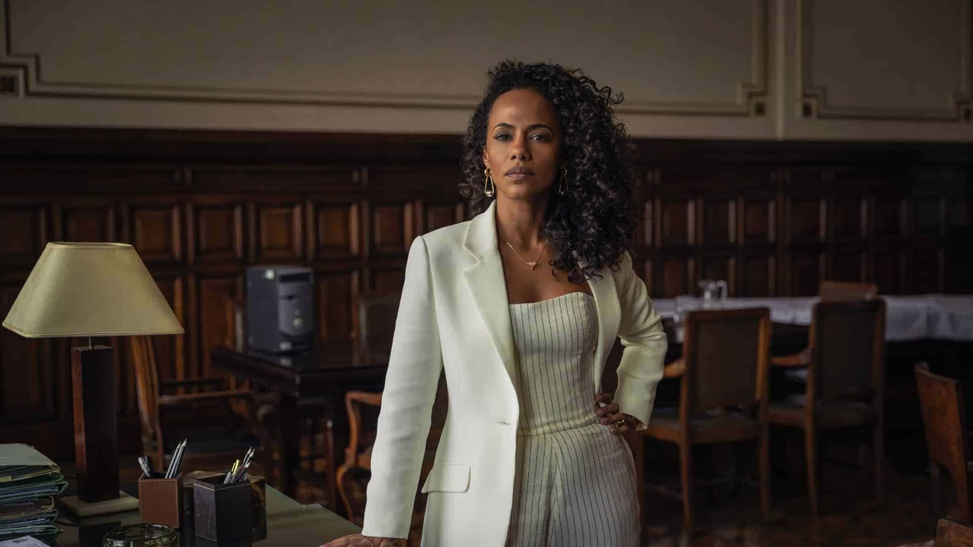 Naruna-Costa-e-a-protagonista-da-serie-Irmandade-producao-brasileira-da-Netflix-Credito-Alexandre-Schneider