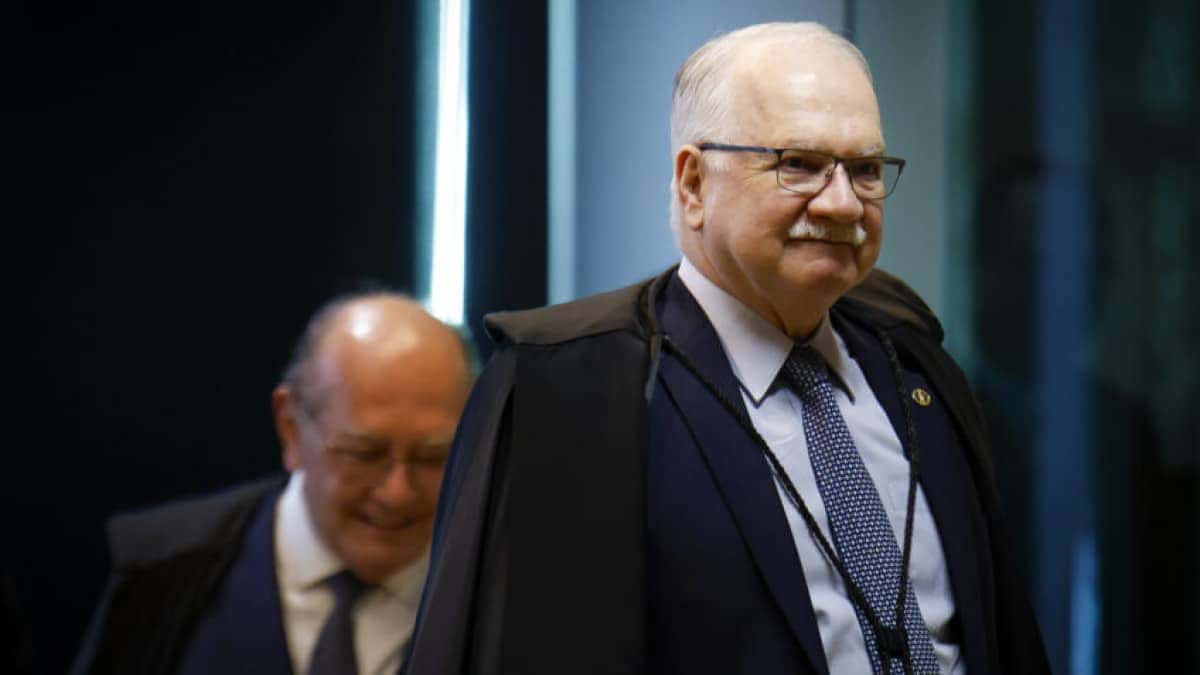 STF-Plenario-SupremoTribunalFederal-FlavioDino-AlexandreDeMoraes-AndreMendonca-Zanin-Fux-5-848×477-1