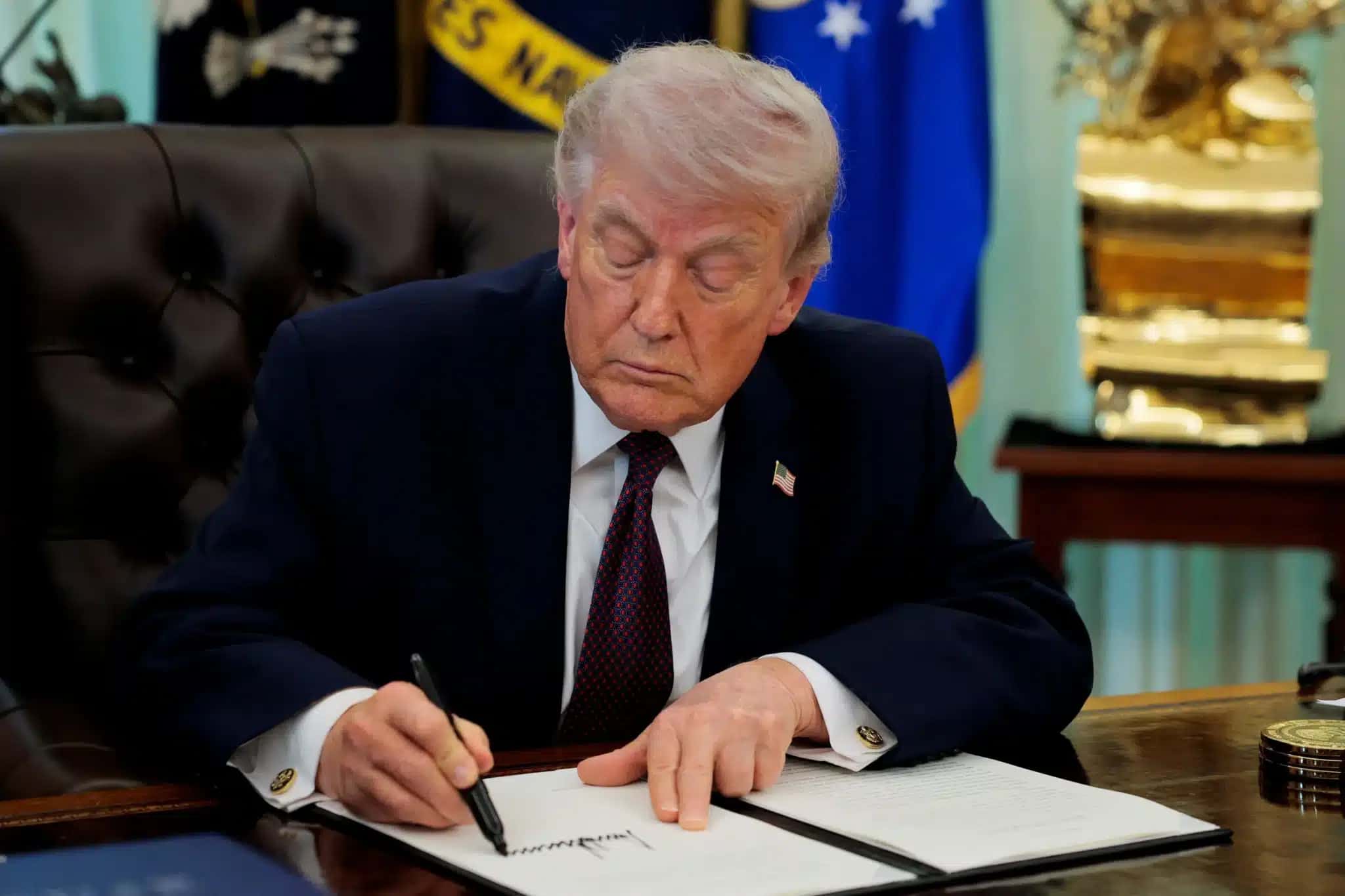 Trump-assina-decreto-endurecendo-regras-para-votos-pelo-correio