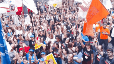 Greve de Professores em SP: Ação Intensa e Reivindicações Urgentes!