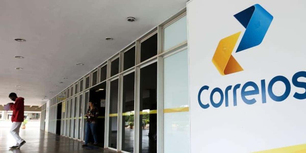 fechamento-dos-correios