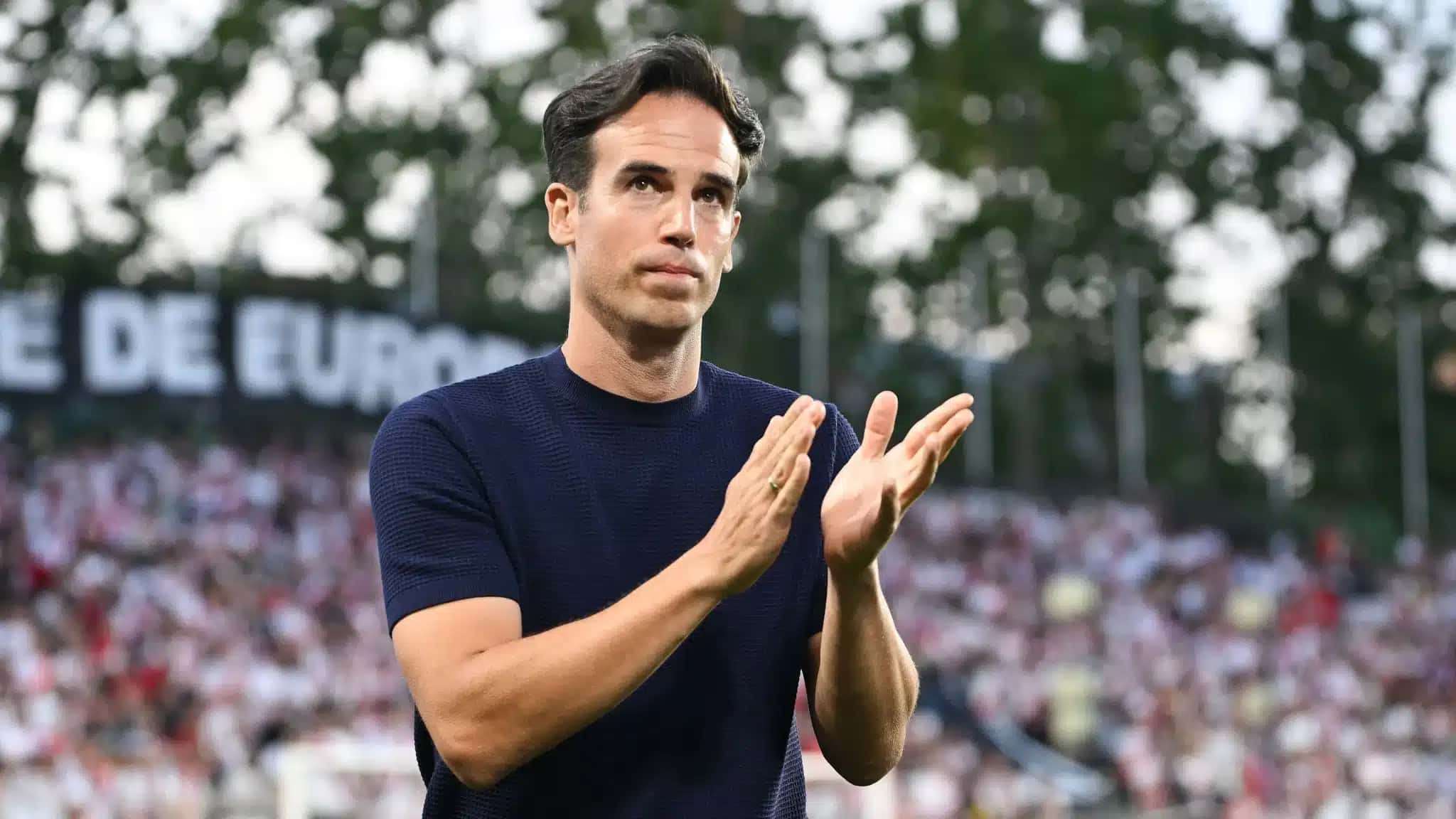 inigo-perez-rayo-vallecano-conference-league-e1779818363589