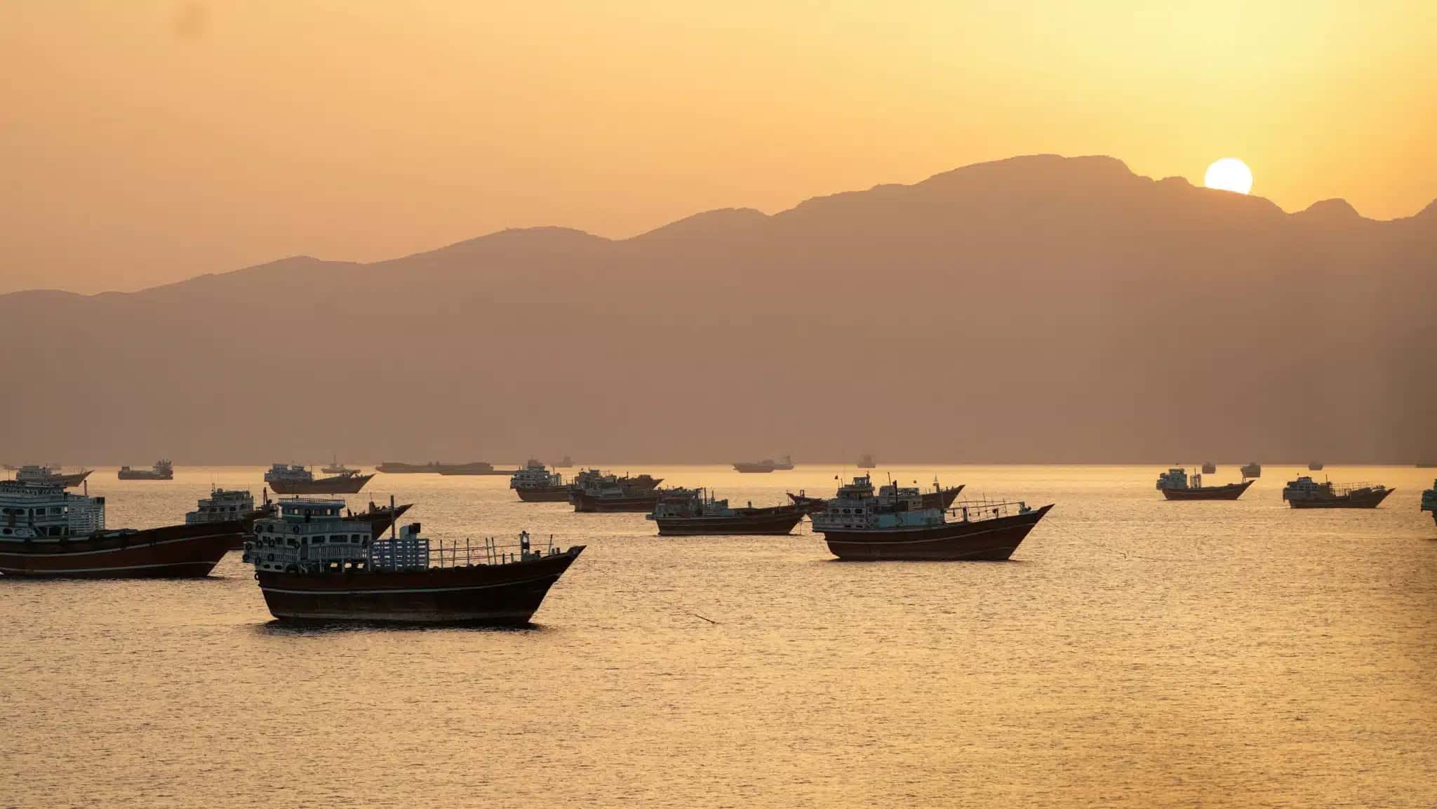 2026-05-20T120817Z_1_LYNXMPEM4J13A_RTROPTP_4_IRAN-CRISIS-OMAN-HORMUZ