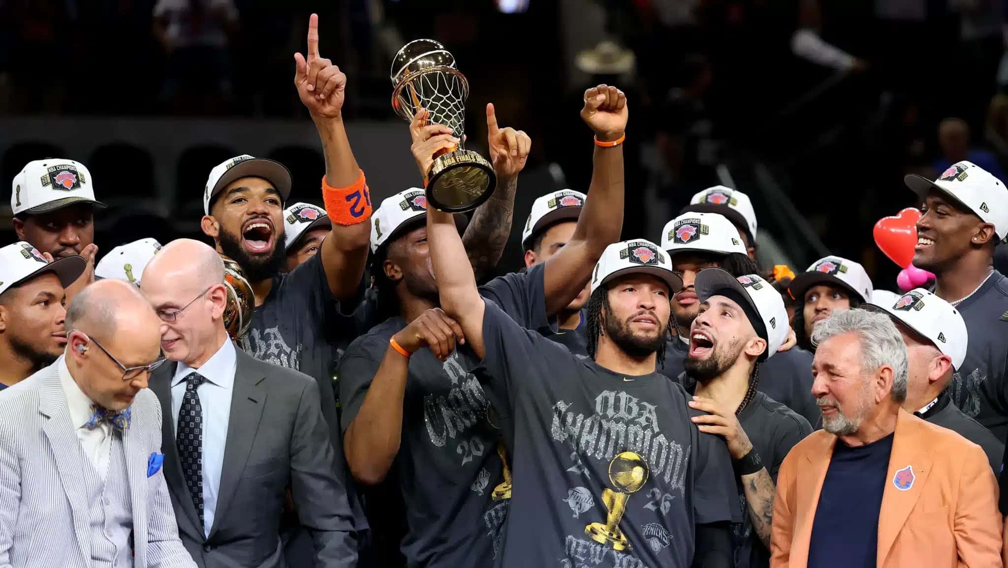 Apos-titulo-dos-Knicks-Jalen-Brunson-e-eleito-MVP-das-Finais-da-NBA-e1781411205405