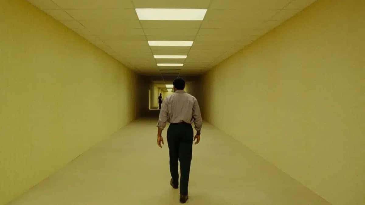 Backrooms-1067×600-1