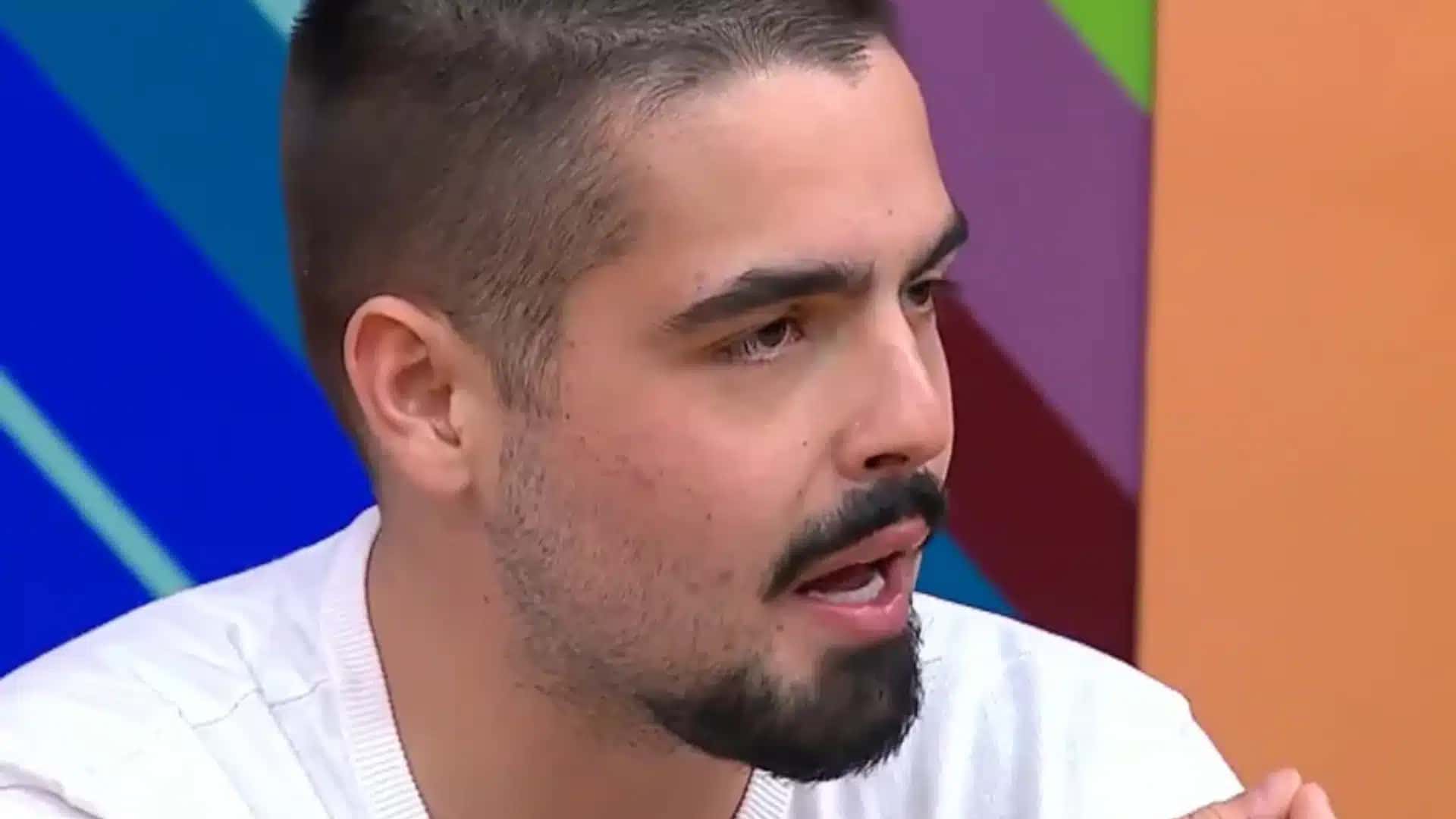 Filho-de-Faustao-surpreende-ao-falar-sobre-privilegio-e-rebate-criticas