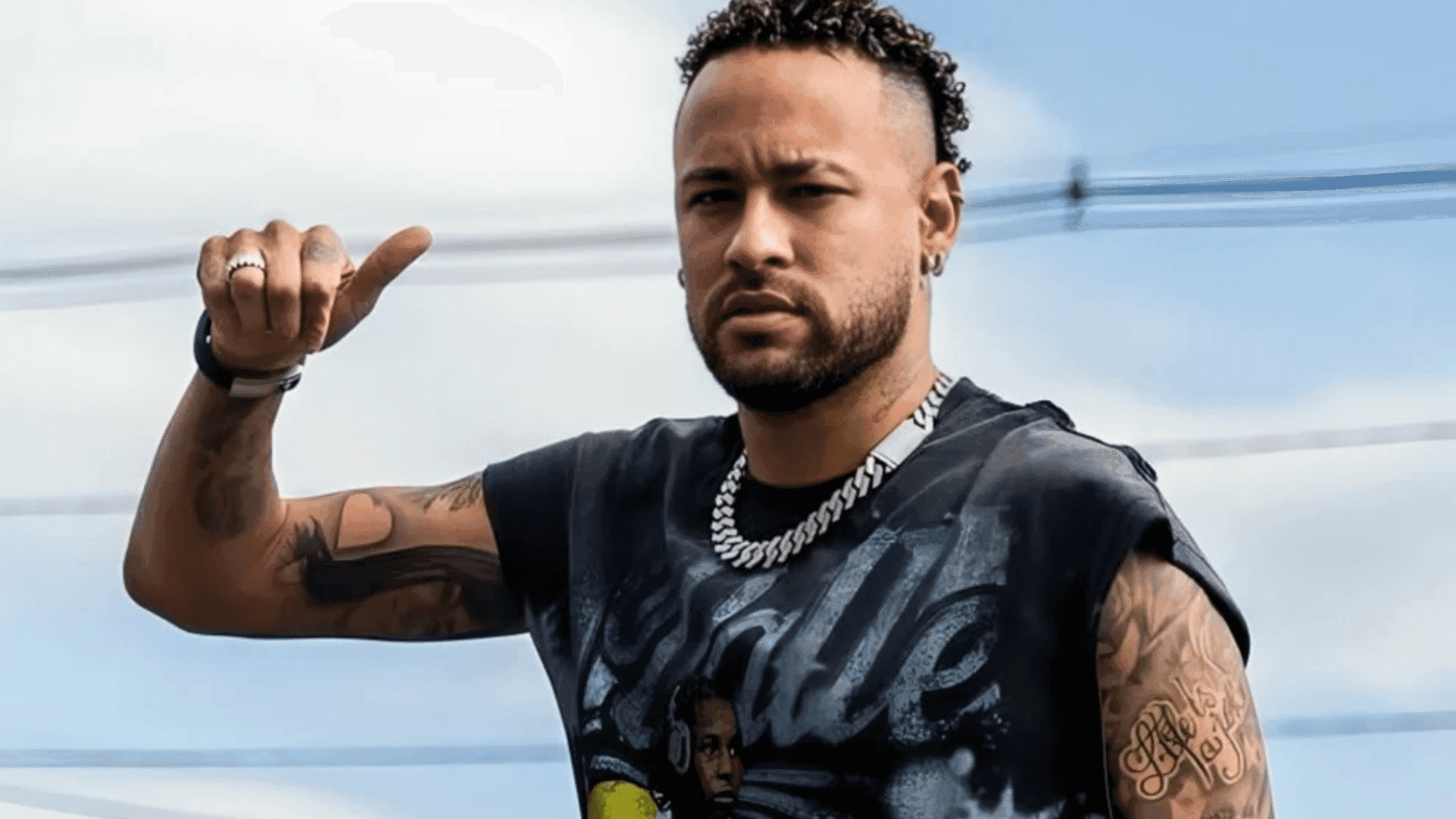 Neymar-chega-nos-EUA-para-Copa-do-Mundo-com-relogios-milionarios