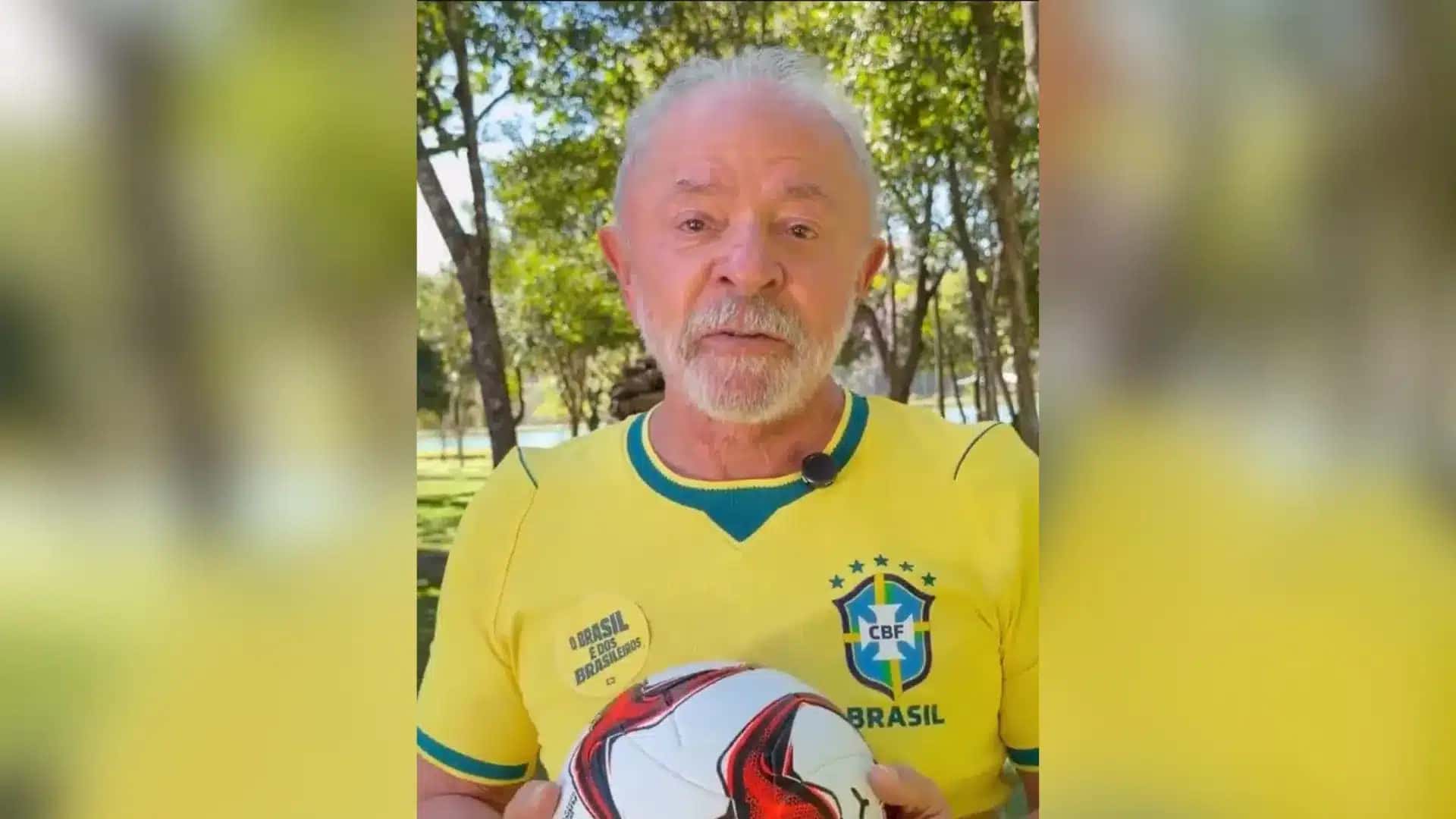 O-presidente-da-Republica-Luiz-Inacio-Lula-da-Silva-em-video-gravado-ao-tecnico-da-selecao-brasileira-Carlos-Ancelotti
