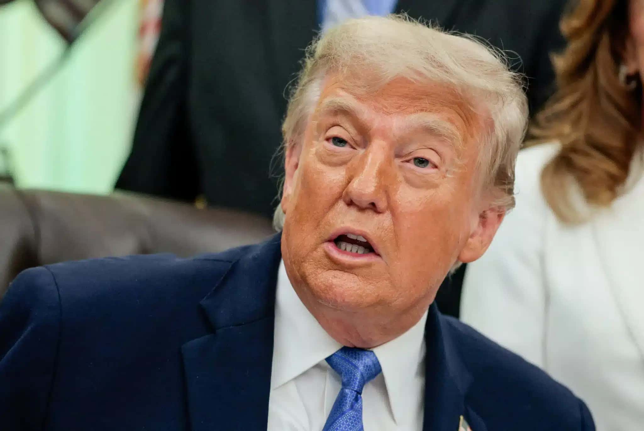 Presidente-dos-EUA-Donald-Trump-na-Casa-Branca-3