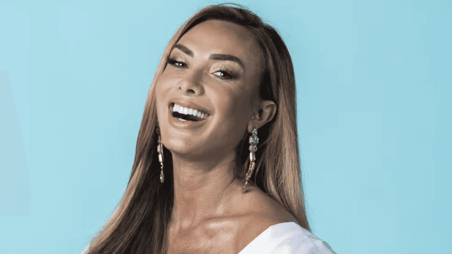 nicole-bahls-confessa-que-ficou-nervosa-ao-encontrar-tais-araujo-no-danca-dos-famosos