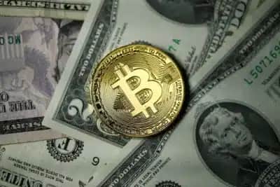 Bitcoin apresenta leve alta de 1,1% e é cotado a US 60.137,01 nesta segunda-feira