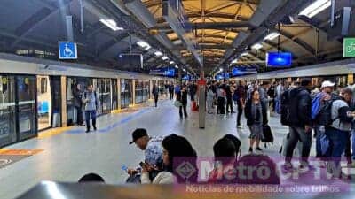 Metrô SP oferece vacinas SCR em seis estações este mês