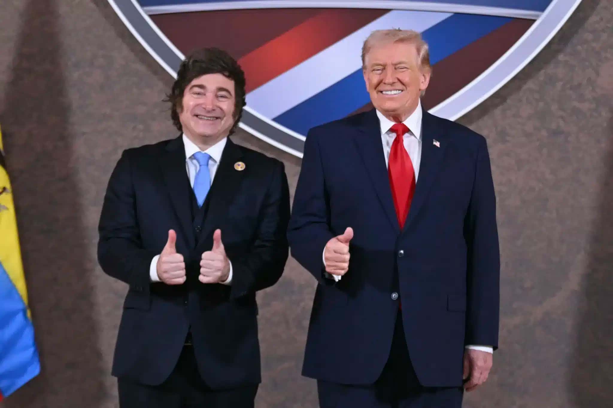 Os presidentes dos EUA, Donald Trump, e da Argentina, Javier Milei