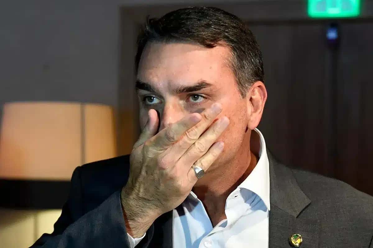 O senador e pré-candidato à presidência, Flávio Bolsonaro