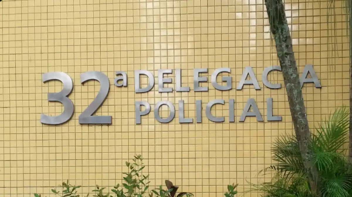 O caso foi registrado na 32ª DP do Rio de Janeiro.