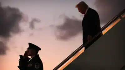 Trump enfrenta impasse com o Irã após ataques aéreos dos EUA e falta de plano claro