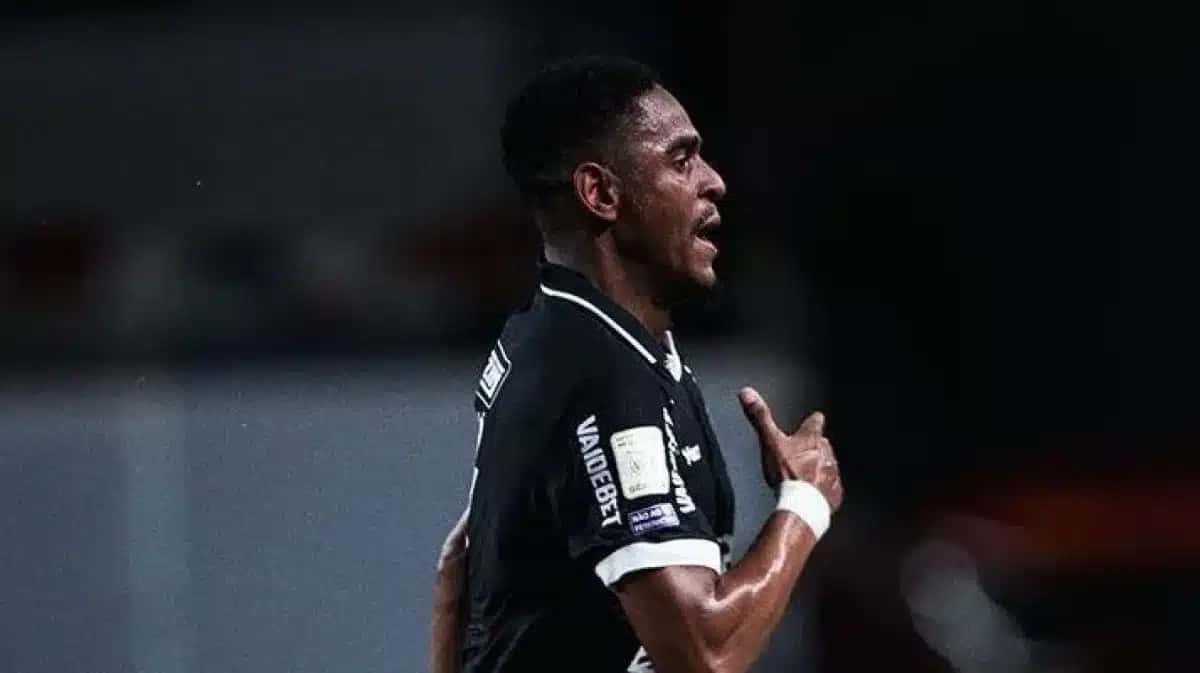Remo venceu Vitória no Mangueirão