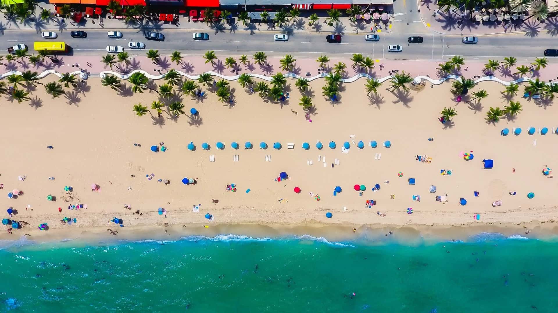 Praias de vários tons de azul e areia branquinha em Fort Lauderdale