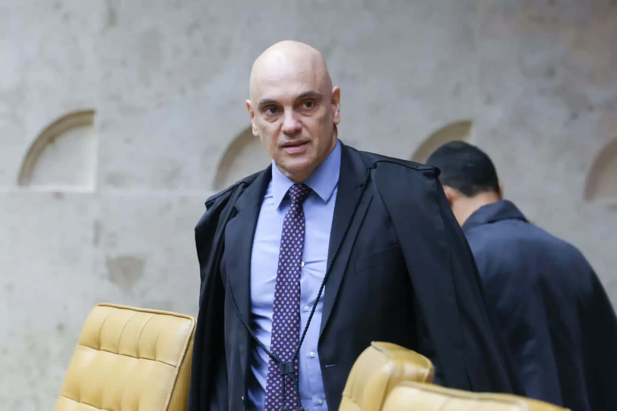 O ministro Alexandre de Moraes durante sessão plenária do STF