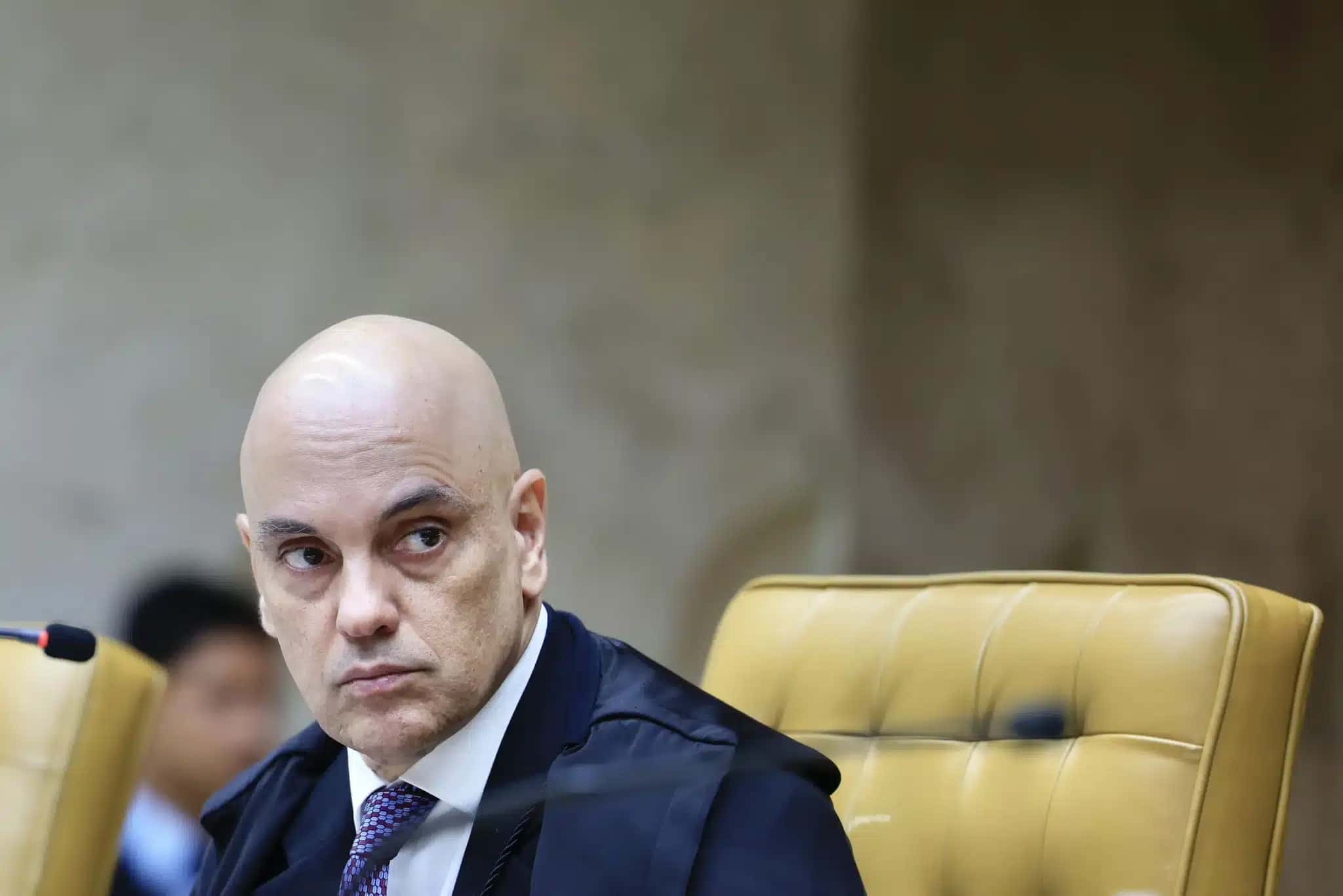 O ministro Alexandre de Moraes durante sessão plenária do STF