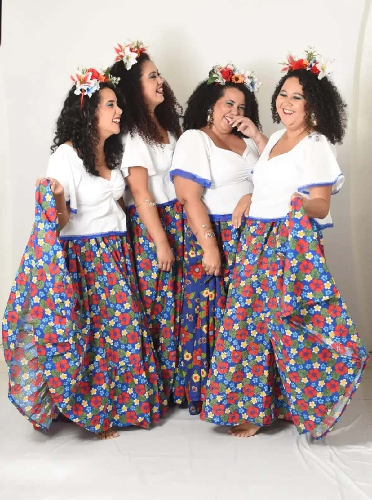 Coletivo As Luara’s realiza abertura de evento tradicional na Praça do Povo com foco na salvaguarda da memória local