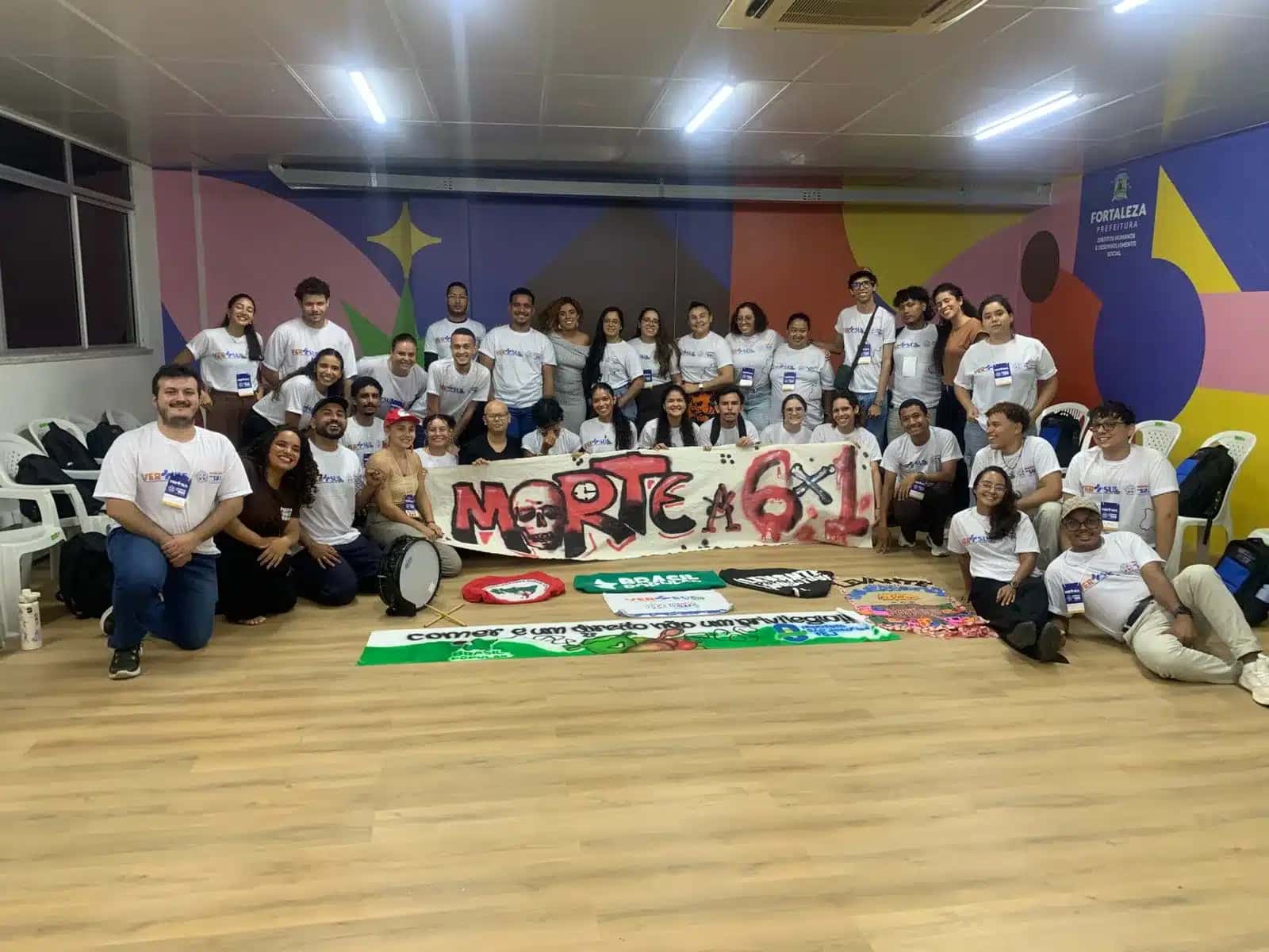 A Programação contará com rodas de conversa, cine debate, oficinas e a presença da Feira Negra Fortaleza durante todos os dias.