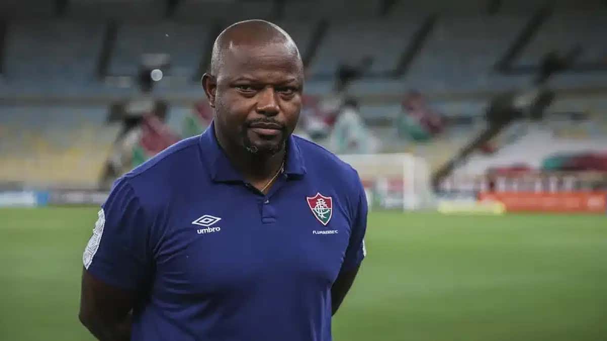 Marcão, técnico interino do Fluminense