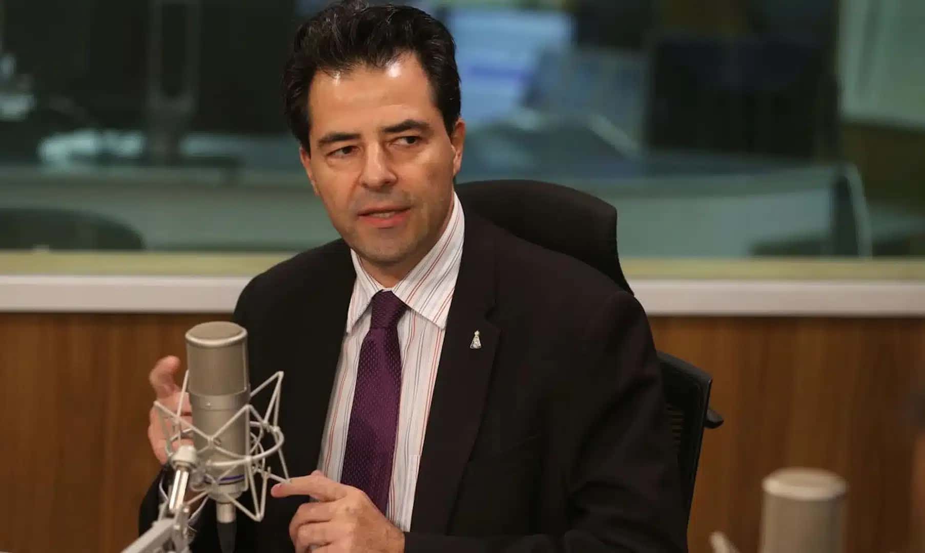 Ex-Ministro de Minas e Energia, Adolfo Sachsida, afirma que a gasolina pode subir R$ 0,69 a partir de janeiro de 2023 com o fim da isenção de PIS/Cofins sobre os combustíveis | Valter Campanato/Agência Brasil – 19.jul.2022