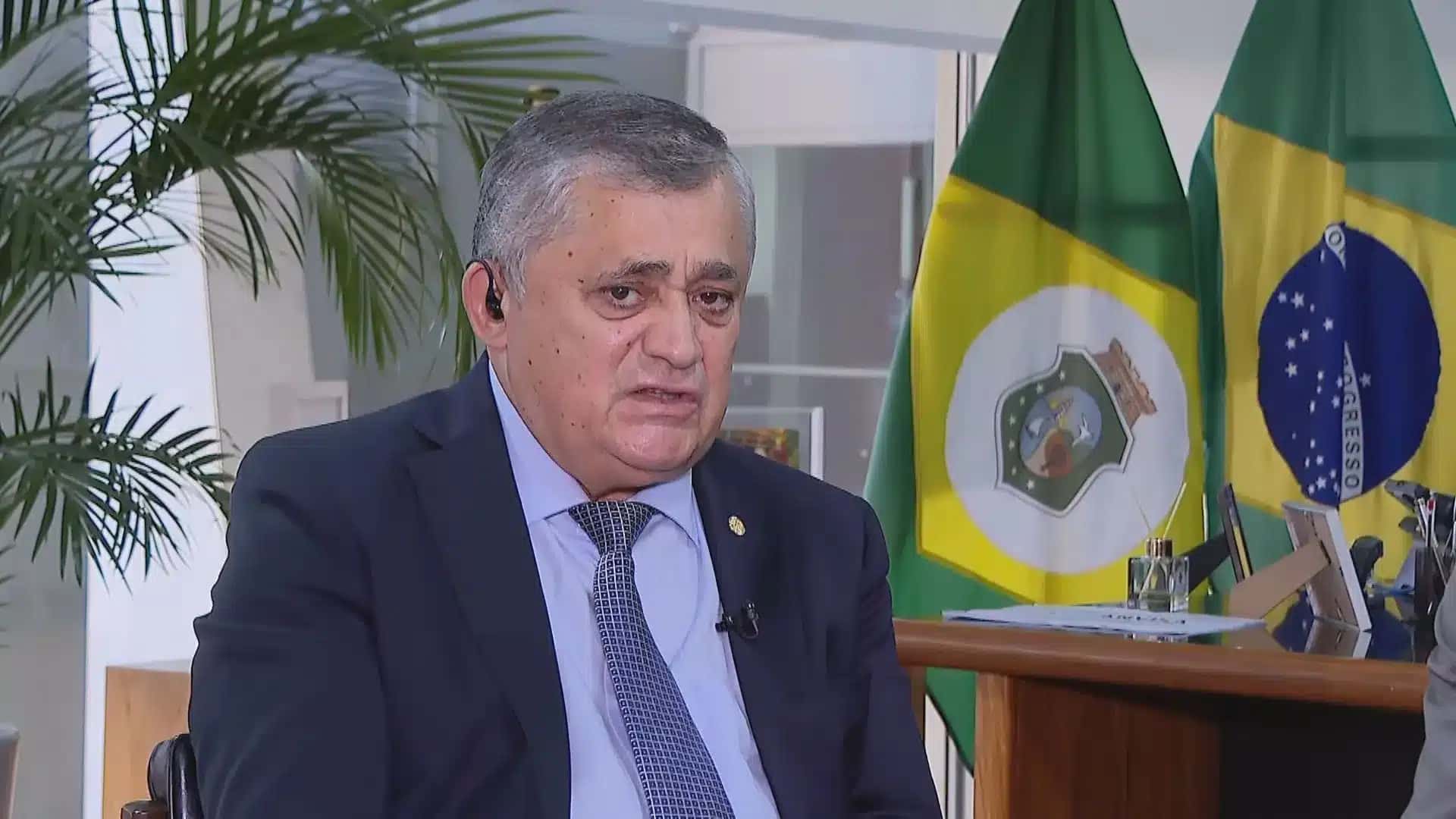 O ministro das Relações Institucionais, José Guimarães