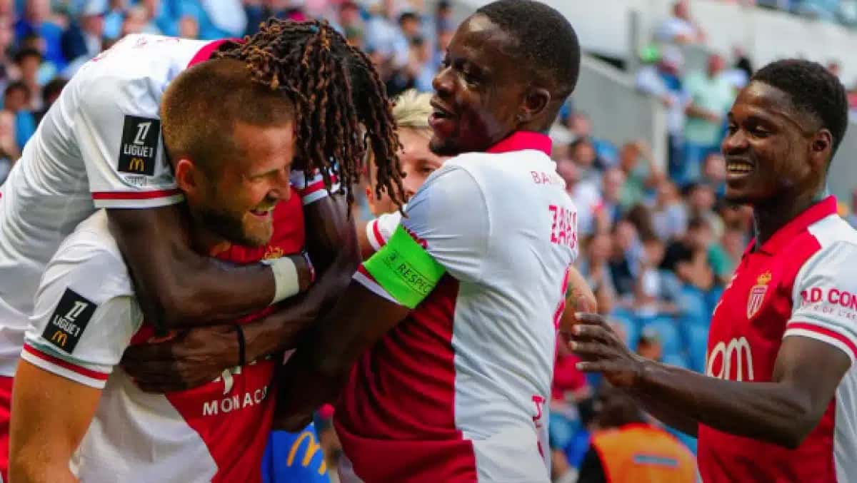 Eric Dier marcou o gol da vitória do Monaco