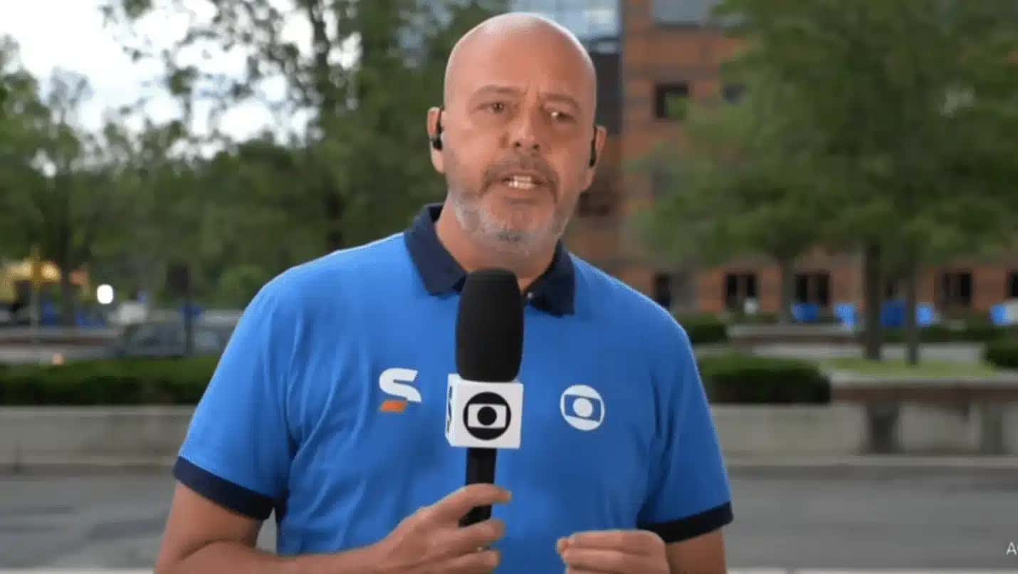 O apresentador Alex Escobar