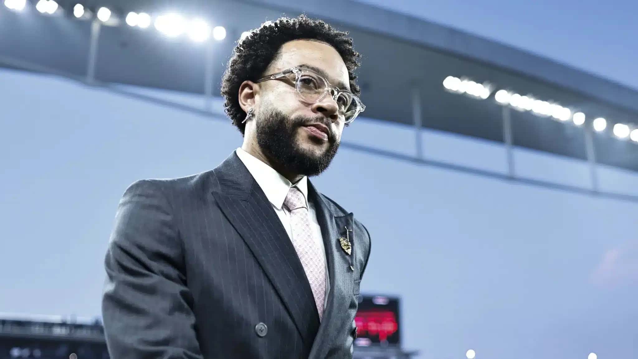 Memphis Depay no pré-jogo de Corinthians e Palmeiras