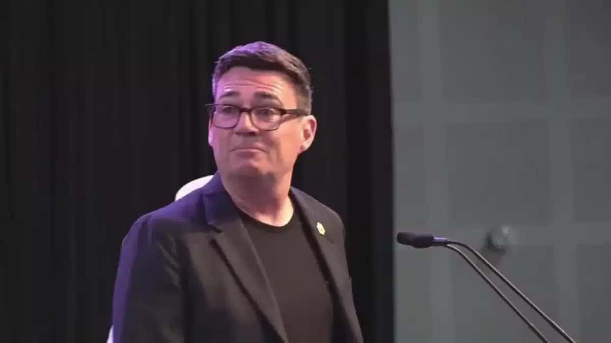 Como Andy Burnham poderia tentar substituir Keir Starmer como primeiro-ministro do Reino Unido